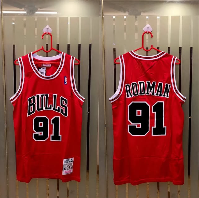 Mitchell & Ness Dennis Rodman #91 Chicago Bulls Swingman Jersey - Red