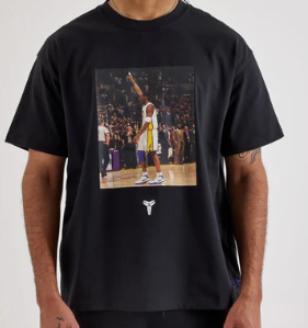 Kobe Bryant Last Game Farewell Graphic Tee - Black