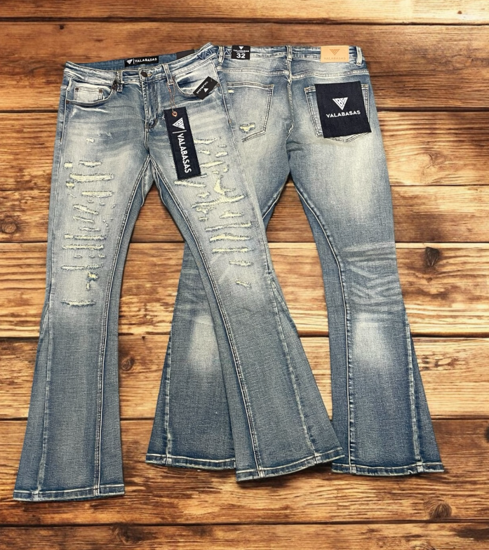 Valabasas Jeans - Light Wash Ripped Flare